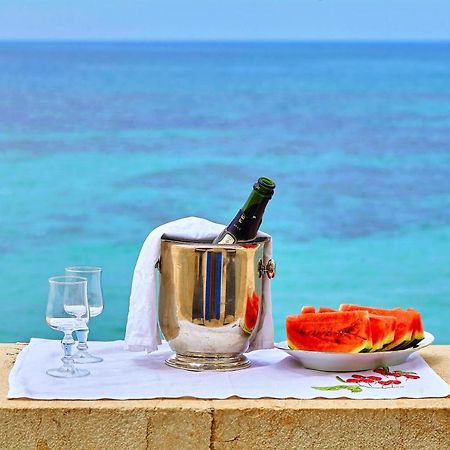 Be Mediterraneo, In Centro Sul Mare - In The Center Beach Front - 80 Mq Трапани Экстерьер фото