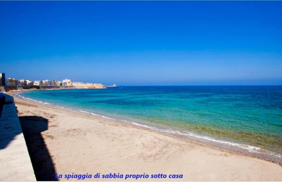 Be Mediterraneo, In Centro Sul Mare - In The Center Beach Front - 80 Mq Трапани Экстерьер фото